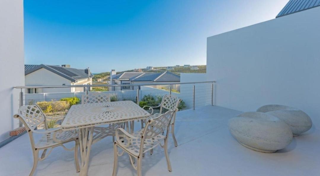 Deja Blue Villa Struisbaai Exterior photo